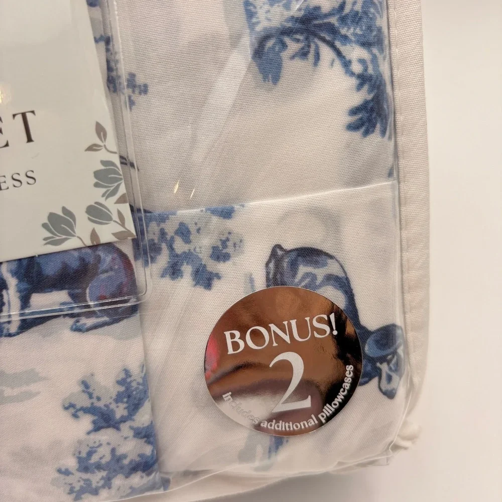 Kindred Home Queen 6 Piece Sheet Set Blue White Dachshund Doxie Dog Toile